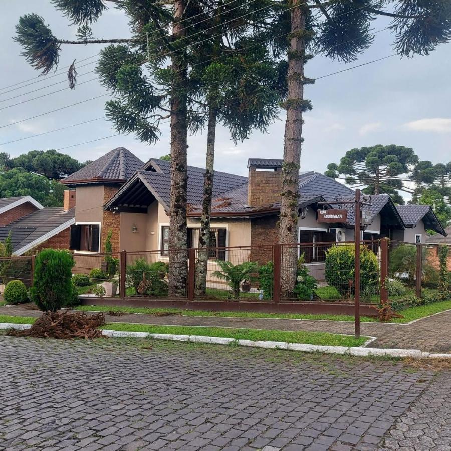 Residencial Pine House Hotel Canela Exterior photo